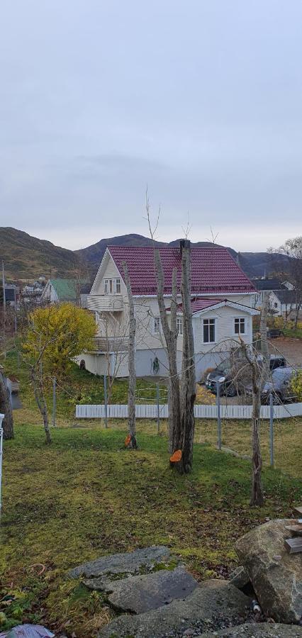 Your Place To Stay In Lofoten At Our Family House! Ballstad Kültér fotó