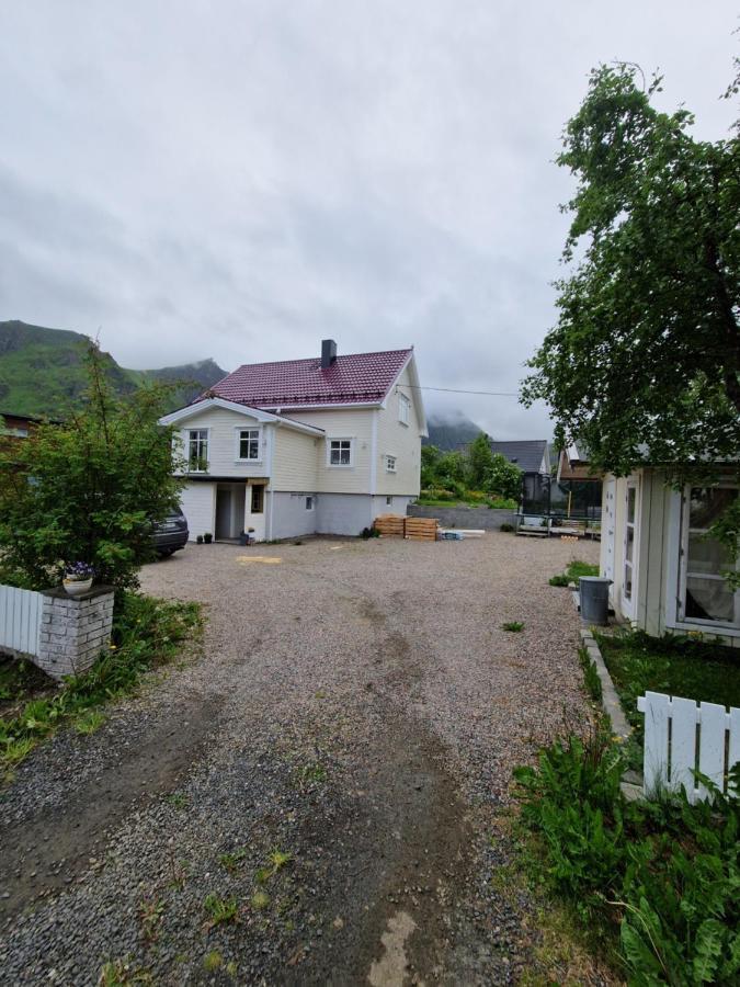 Your Place To Stay In Lofoten At Our Family House! Ballstad Kültér fotó